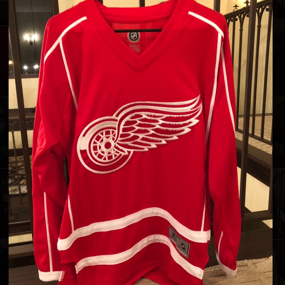 Red Wing Jersey